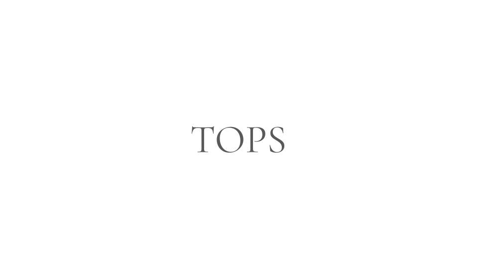 <Tops>