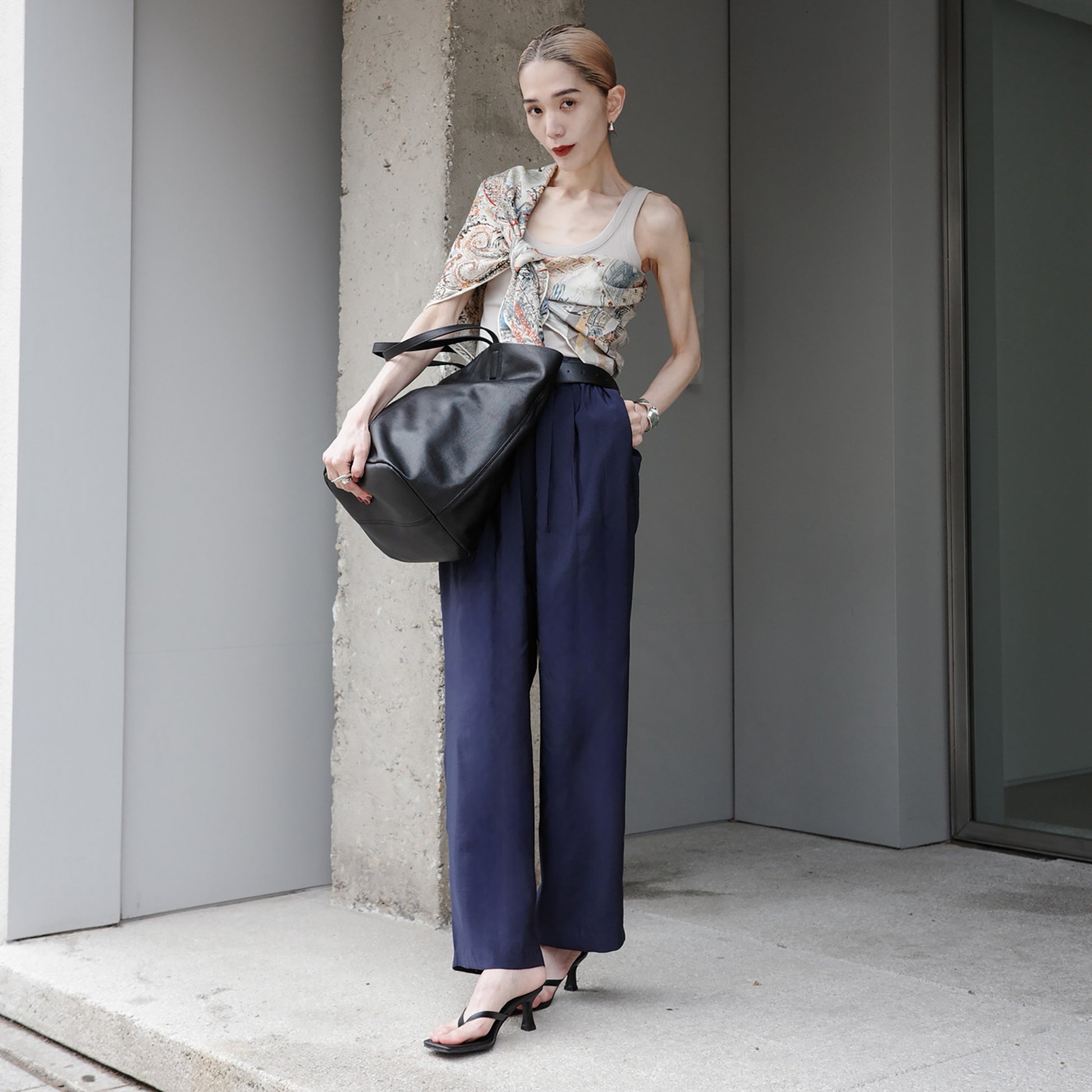 Versatile Cashmere/Silk Scarf ヴェルサティル カシミア/シルク スカーフ