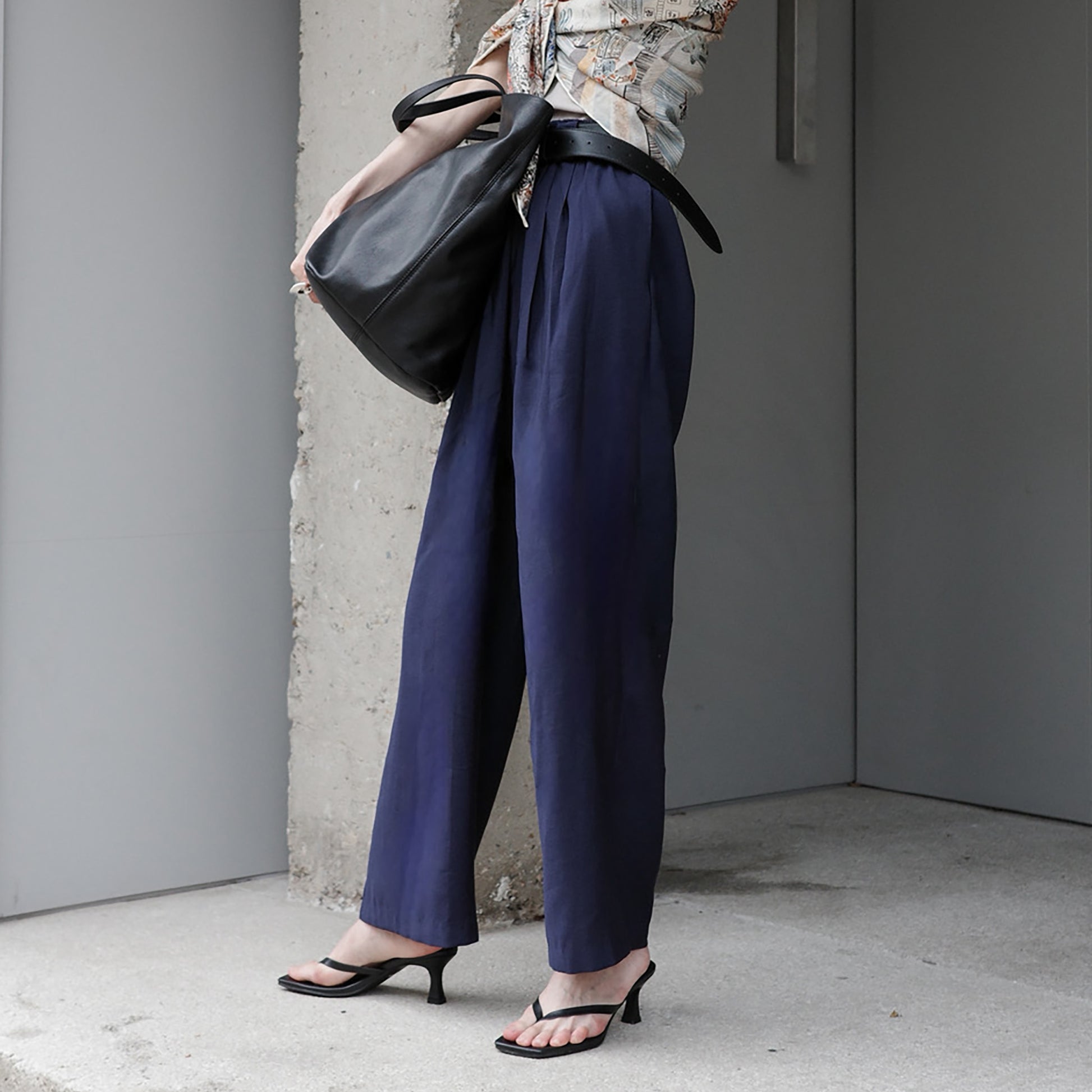 Rilassato Trousers リラッサート トラウザー