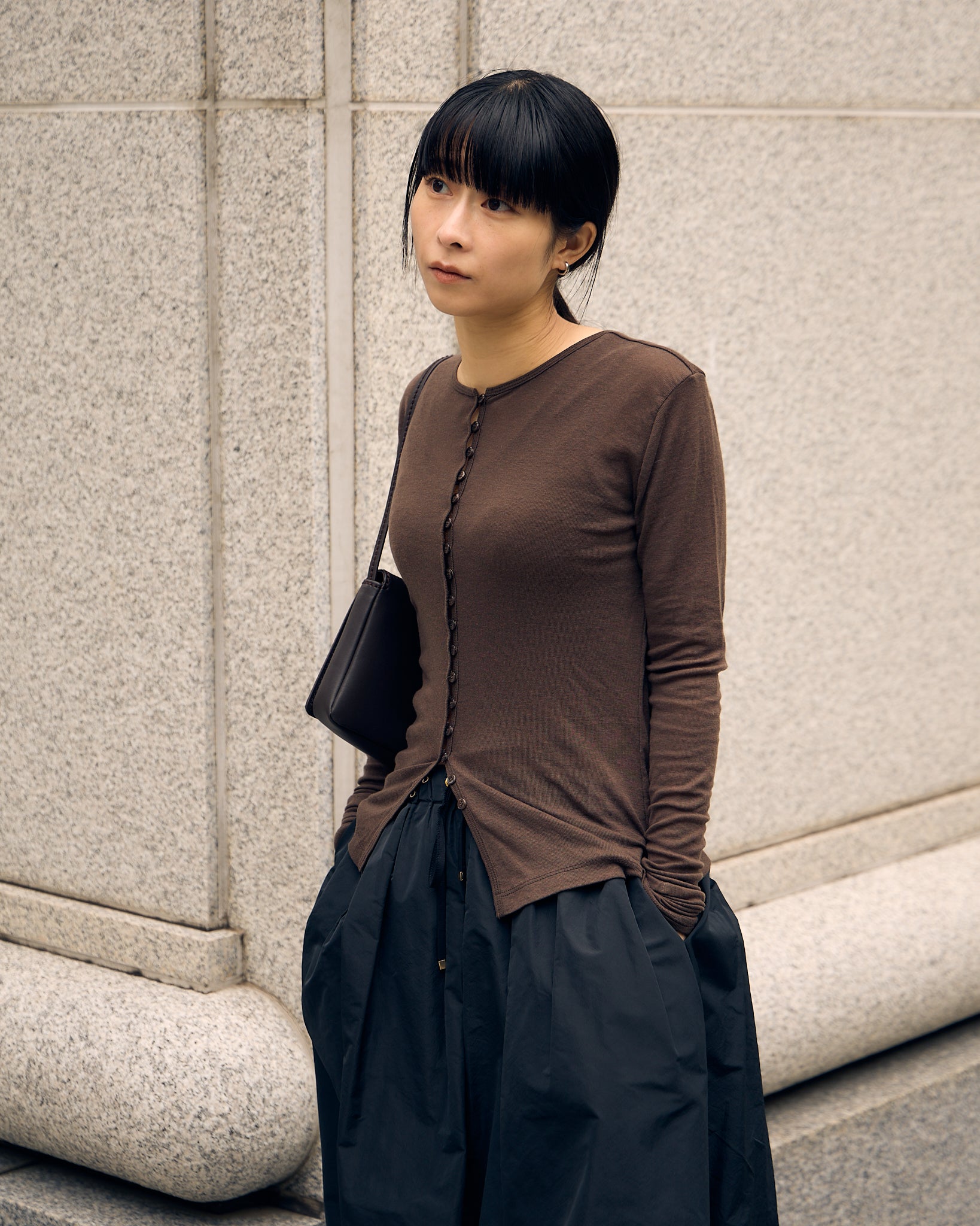 Linea Button Top/リネア ボタントップ