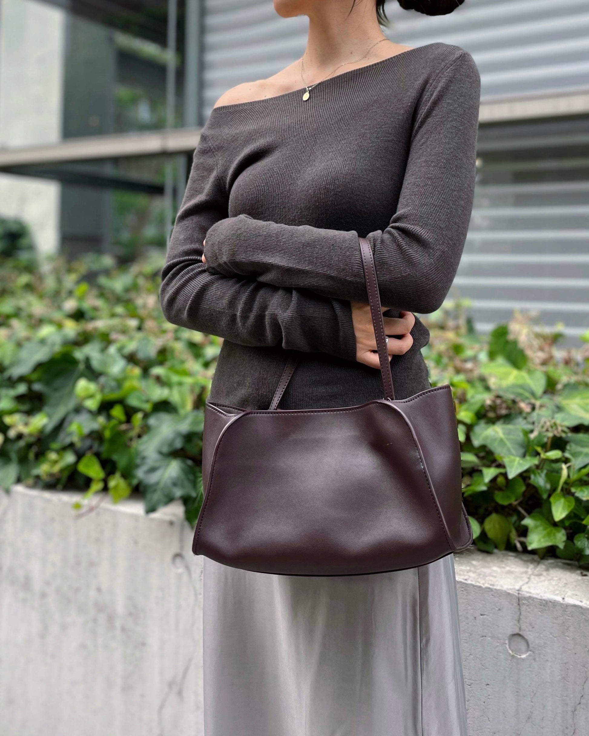 Minimal Cow Leather Multi Bag　ミニマルカウレザーマルチバッグ