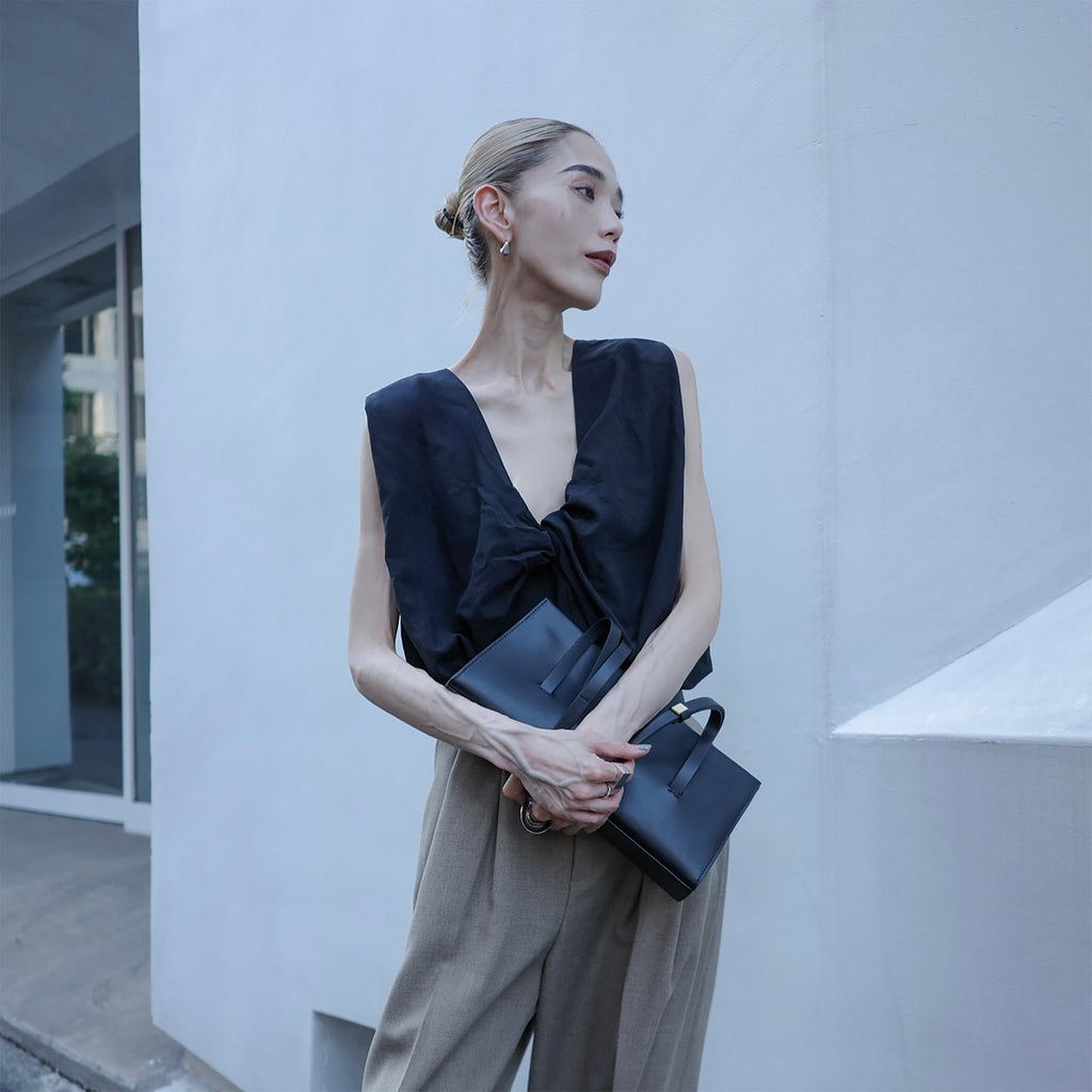 Back Knot Blouse　バックノットブラウス