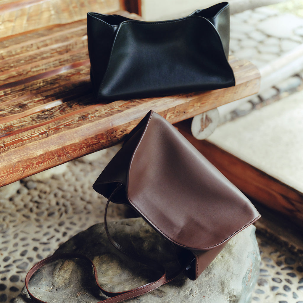 Minimal Cow Leather Multi Bag　ミニマルカウレザーマルチバッグ