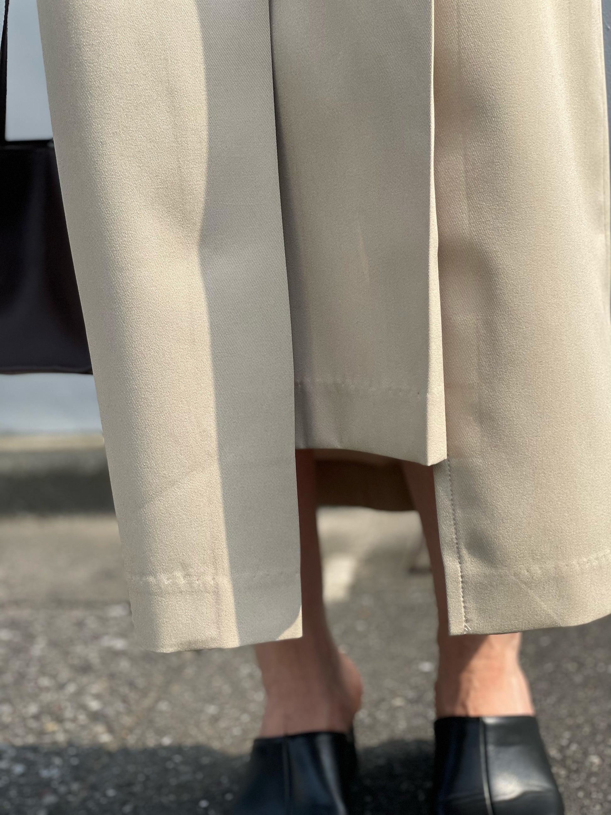Asymmetric Pleat Straight Skirt/アシンメトリ プリーツ ストレート スカート