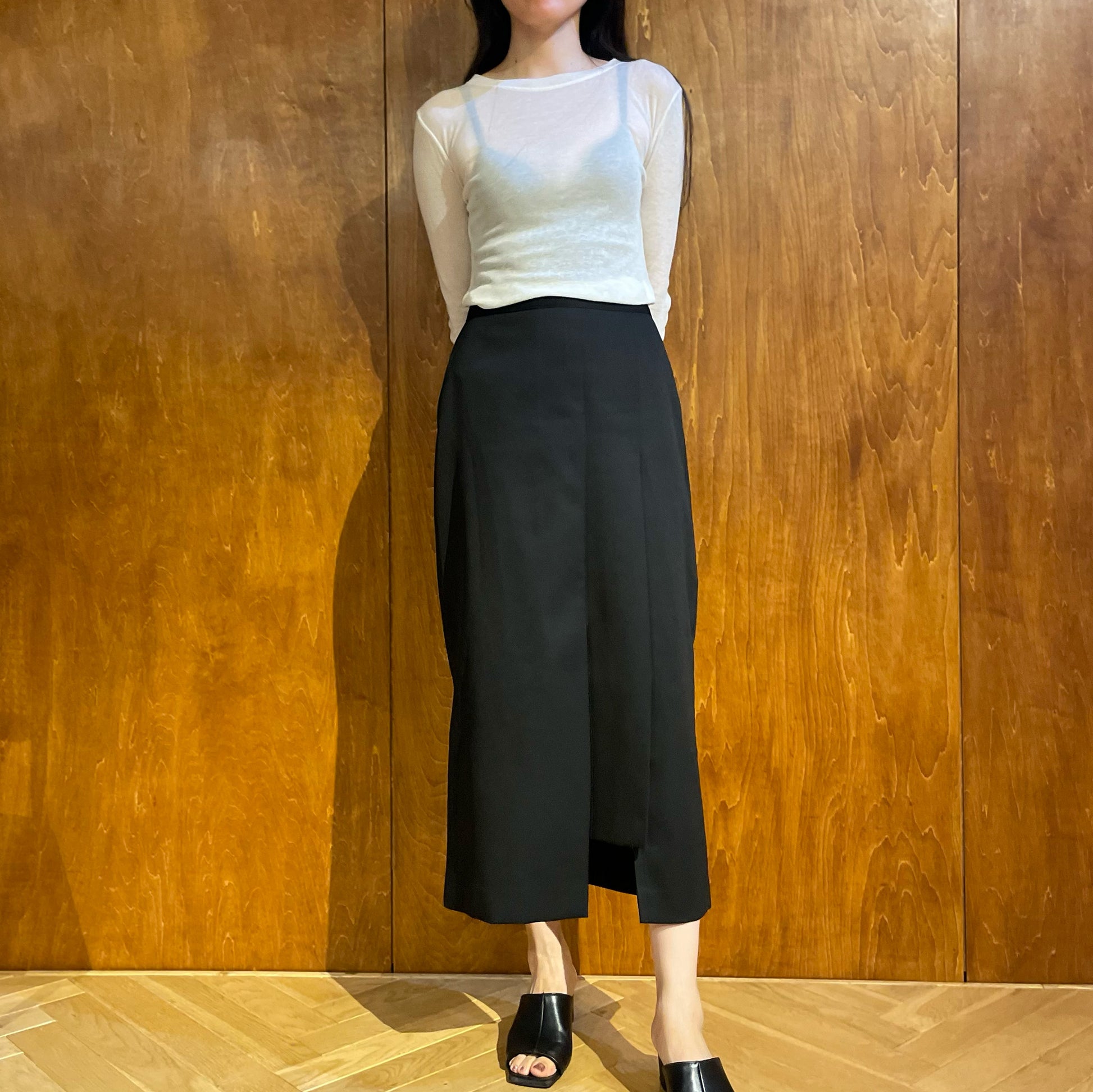 Asymmetric Pleat Straight Skirt/アシンメトリ プリーツ ストレート スカート
