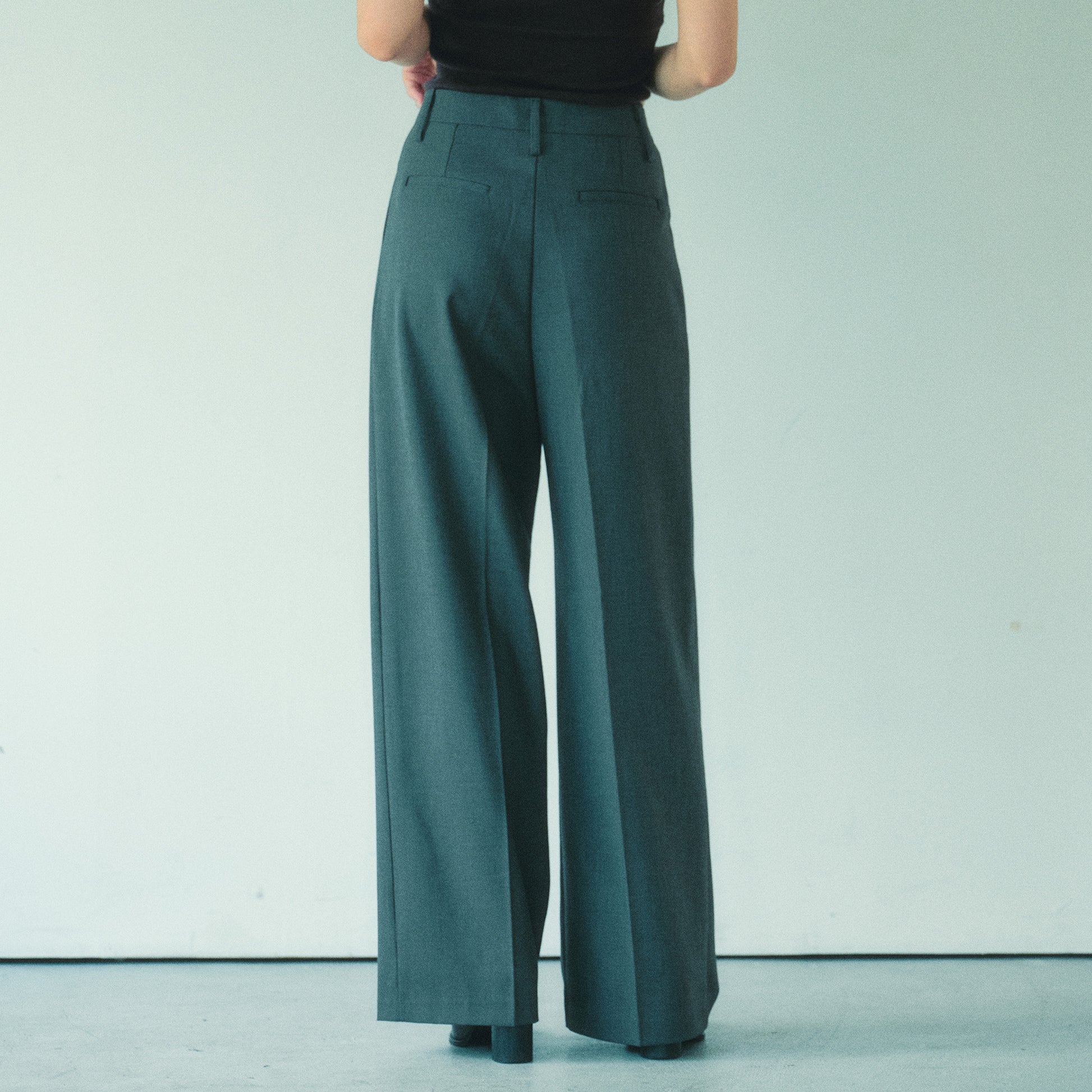 Double-Tuck Wool Trousers/タブルタック ウール トラウザー