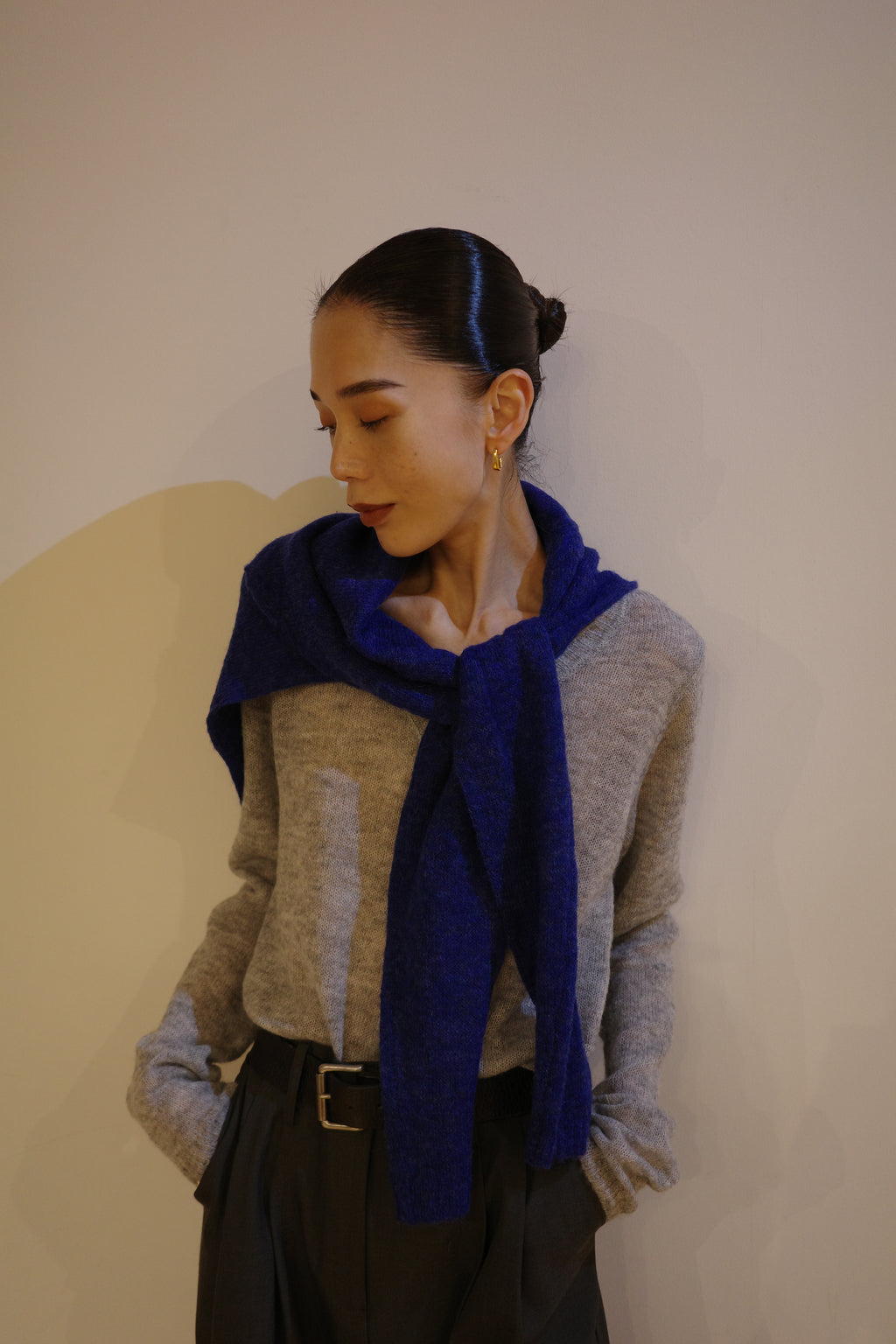 Moderate V-Neck Knit /モデラートVネックニット