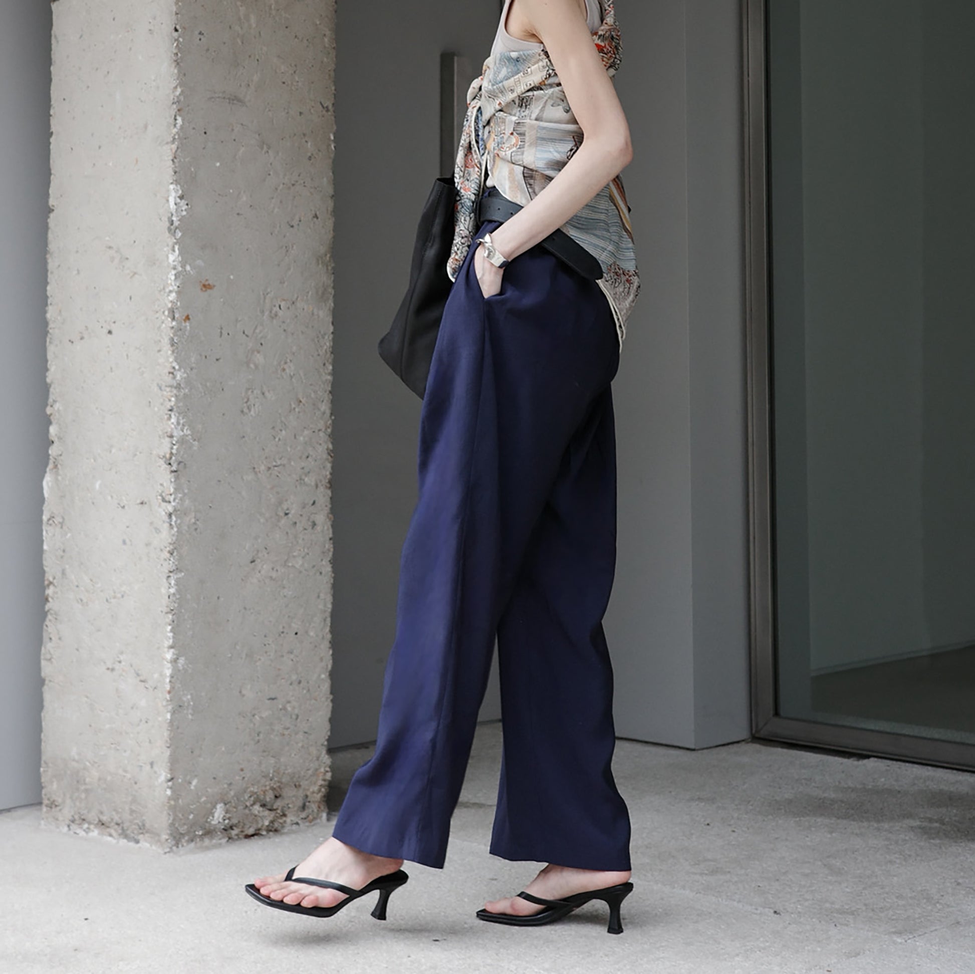 Rilassato Trousers リラッサート トラウザー